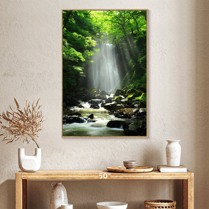 Cascade Kameda ensoleillée, Cadre flottant en bois naturel, 27 po x 40 po