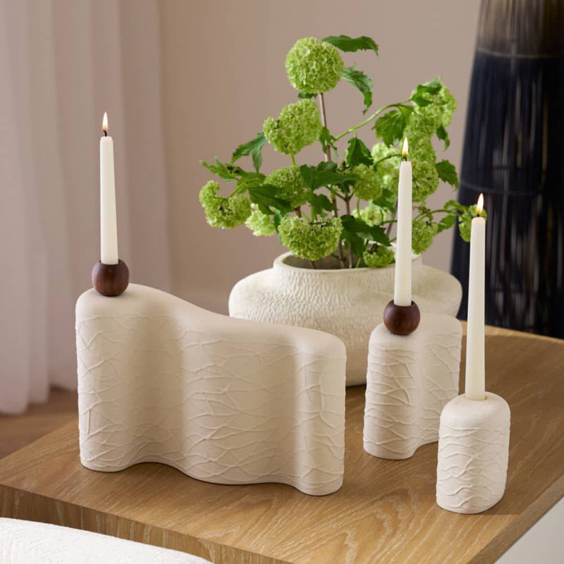 Hesner Candlestick
