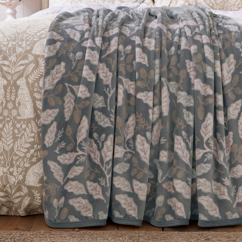 Acorns Fleece Throw