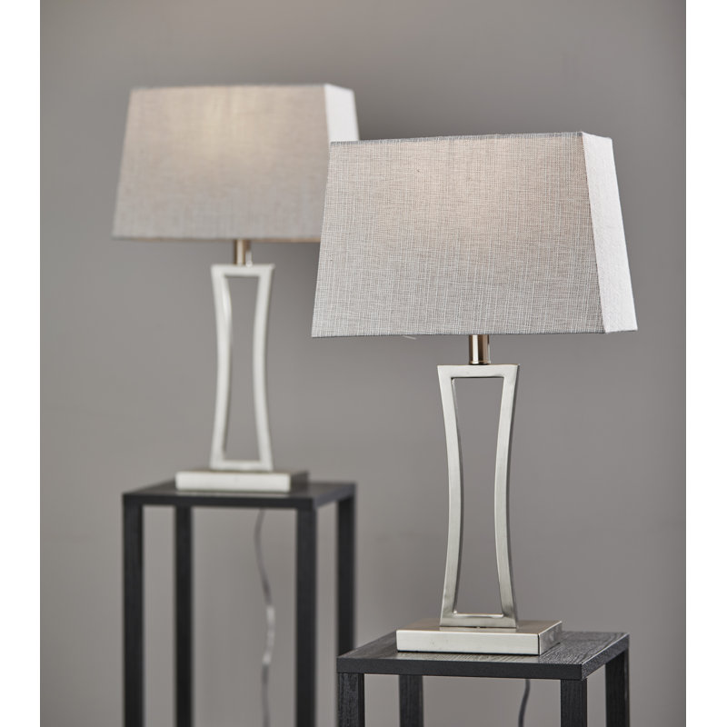 Kluesner Metal Table Lamp