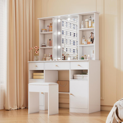 Dressing Table with Mirror