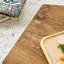  Table basse en bois aggloméré texturé avec finition grain complexe, table d'appoint moderne pour espaces de vie élégants, naturel-643198713