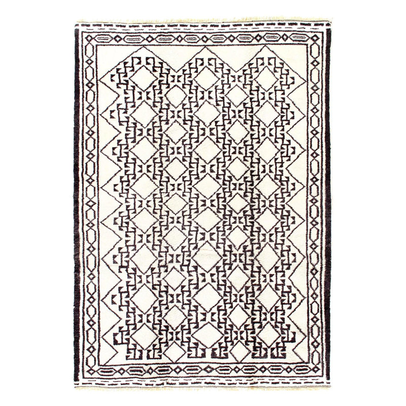 Tapis beige / noir unique 6 pi 2 po x 9 pi Cronan