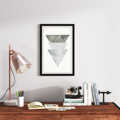 «Grayed Triangles», reproduction encadrée