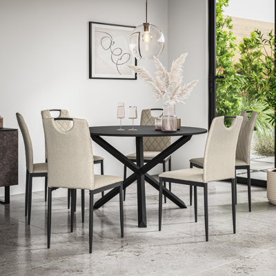 Daraich 6 - Person Dining Set