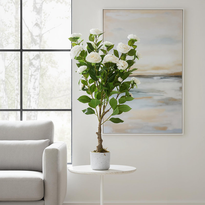Arbre de camélia artificiel de 2,8 pi, fausses fleurs blanches et feuilles vertes en pot pour la maison et le bureau