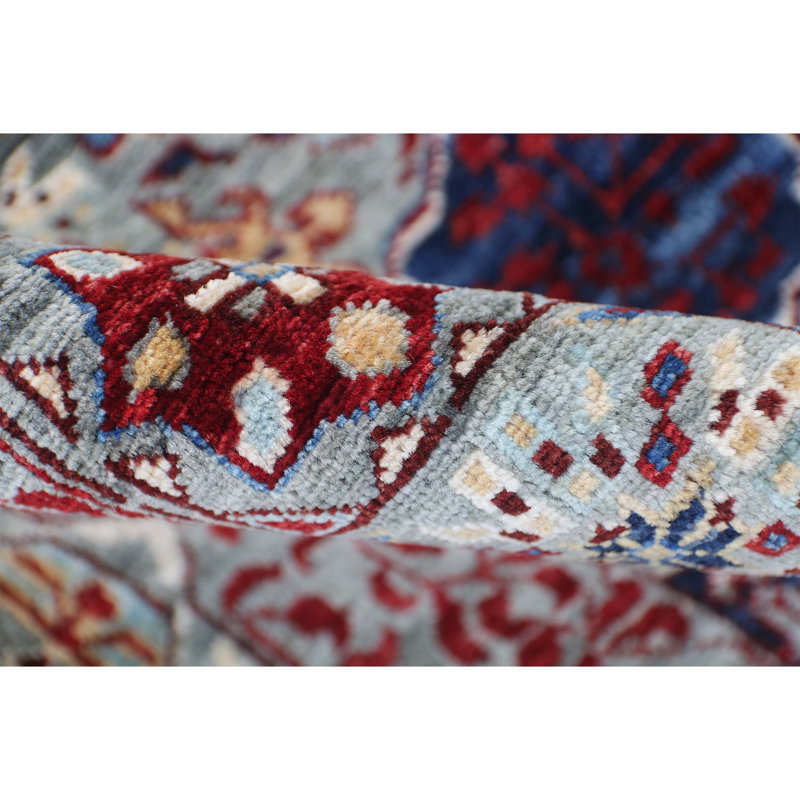 Tapis unique gris, rouge et bleu de 2 pi 5 po x 27 pi 4 po