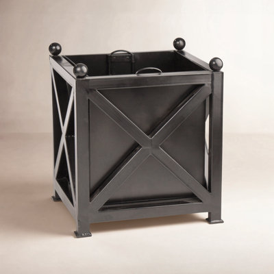 Tristan Metal Planter Box