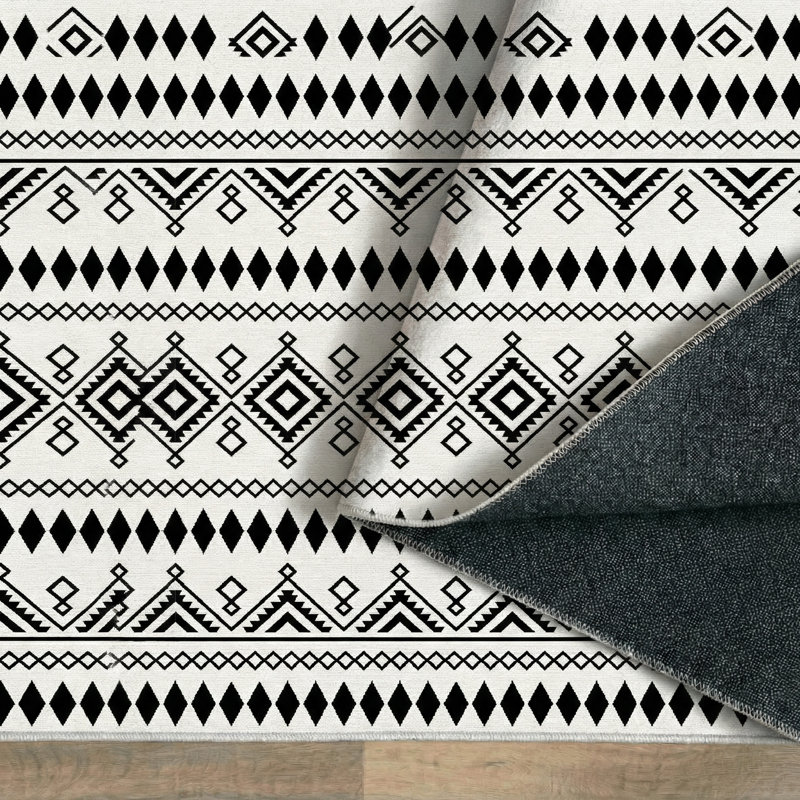 Tapis marocain Thambiah, Rectangle 3 pi 4 po x 6 pi 7 po