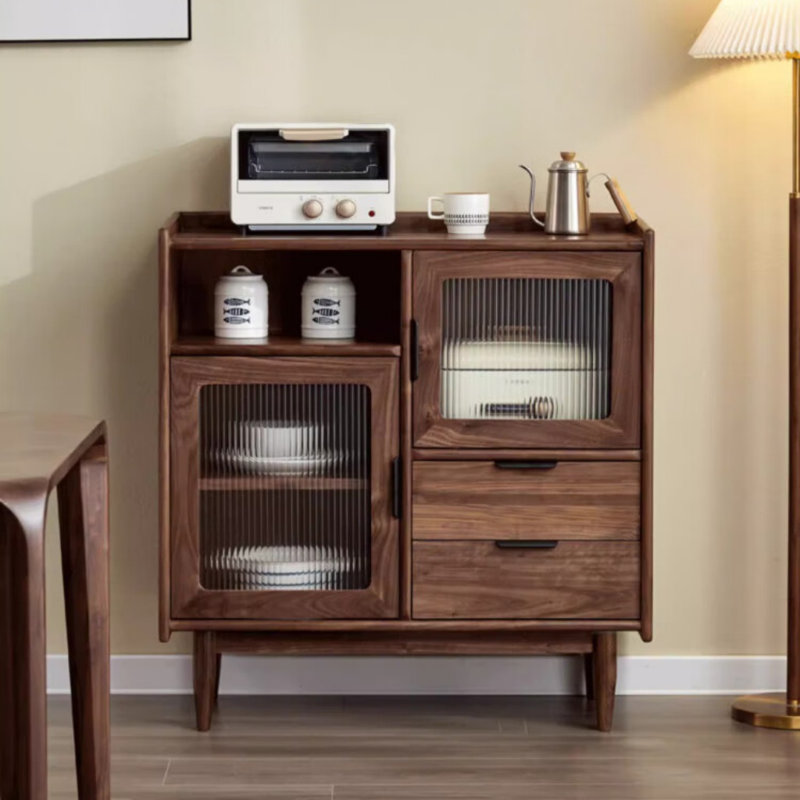 Un petit buffet rétro, H 39,37 po x l 31,5 po x P 15,75 po