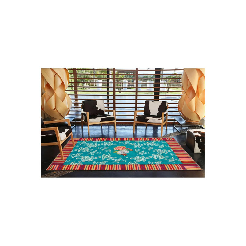 Tapis tissé multicolore avec motif rose au milieu, Rectangle 2 pi 4 po x 4 pi