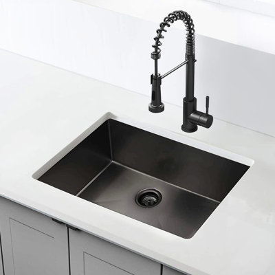 Gunmetal Black Stainless Steel Kitchen Sink, 32X19 Inch, Undermount, To , Long-Lasting Use 32"X19" Steel, Black, Splash, Practical Design