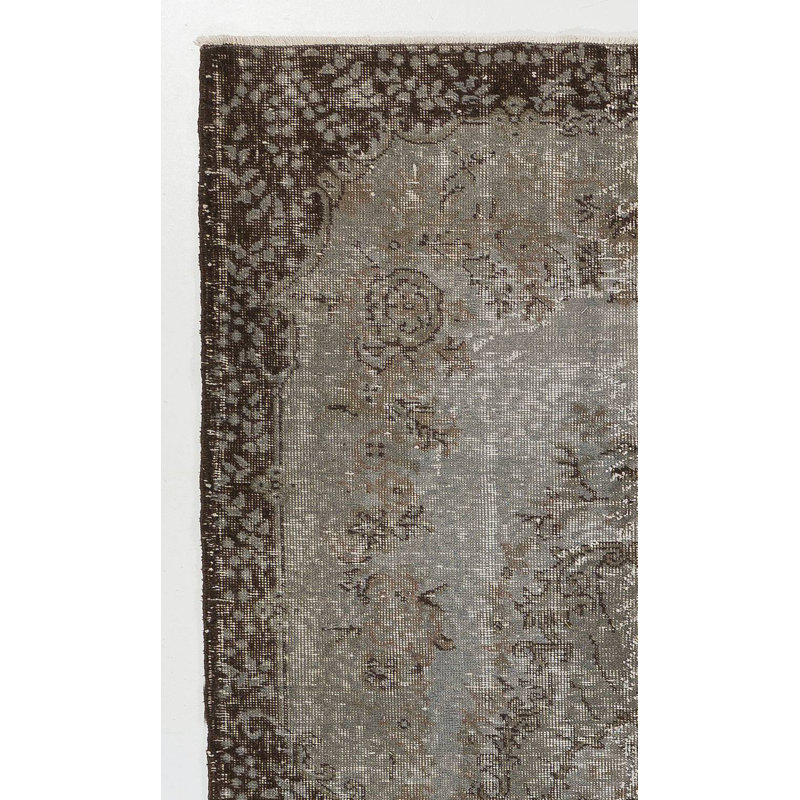 Tapis turc moderne recyclé fait à la main 4 x 7 pi de couleur grise