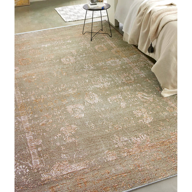 Oriental Area Rug in Gold, Rectangle 8' x 10'