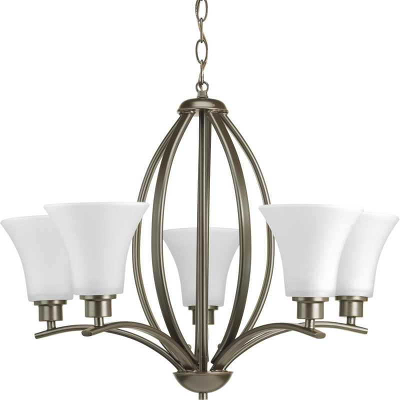 Lustre classique / traditionnel à 5 lumières Jilliann