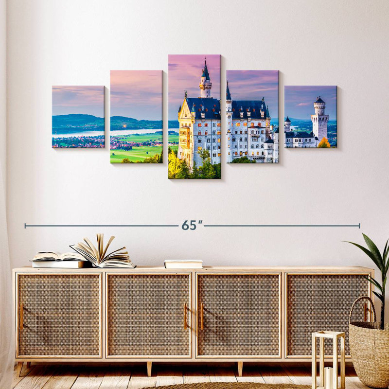 Paysage du château de Neuschwanstein, 24" H x 55" W