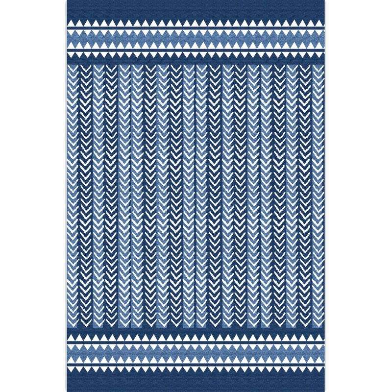 Izzaiah Performance Washable Chevron Indoor / Outdoor Rug, Runner 4' x 9'11"