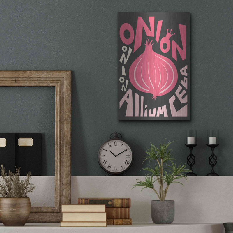«Kitchen Onion» par Ayse, art mural en métal, H 16 po x l 12 po