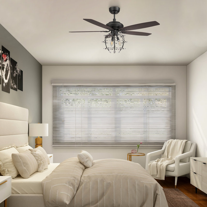 Ventilateur de plafond 52 po avec télécommande Huntley, ensemble d'éclairage inclus