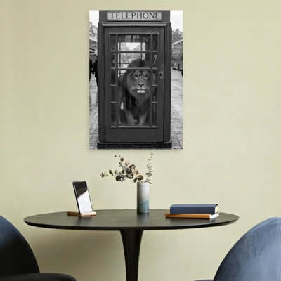 London Lion Booth Surreal Abstract Contemporary Cat Lion City Wall Art Print 1 Piece Wrapped Canvas Wall Art