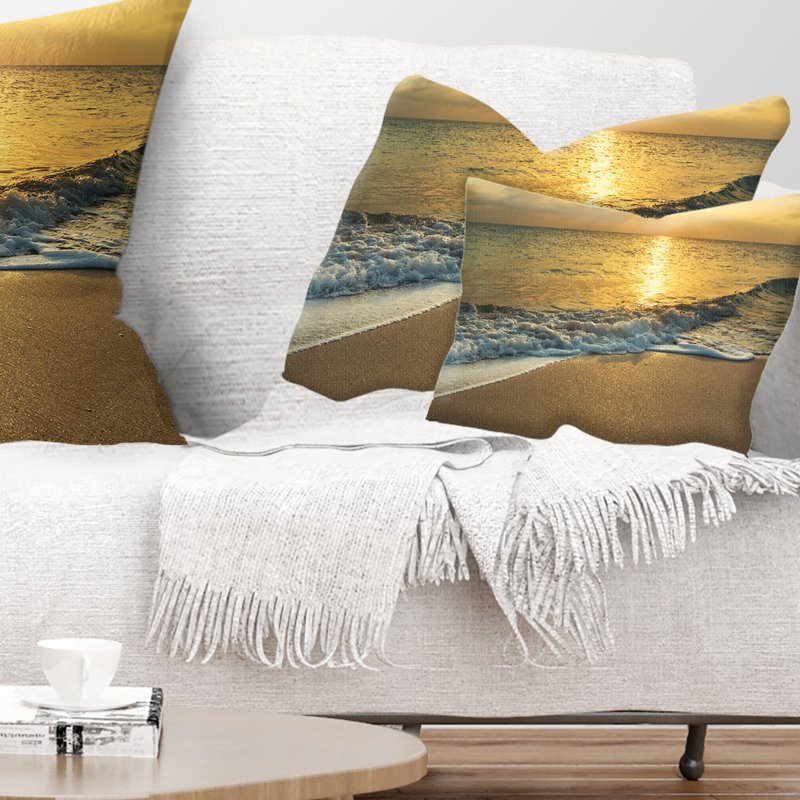 Oreiller moderne sous jaune coucher de vagues, Rectangle 12" x 20"