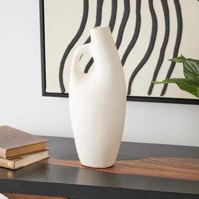 Vase incurvé abstrait avec poignée Evia