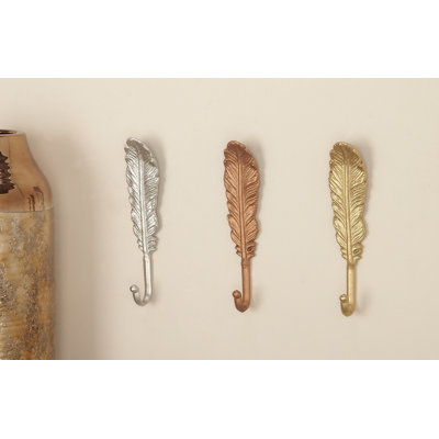 Crochets muraux à plumes