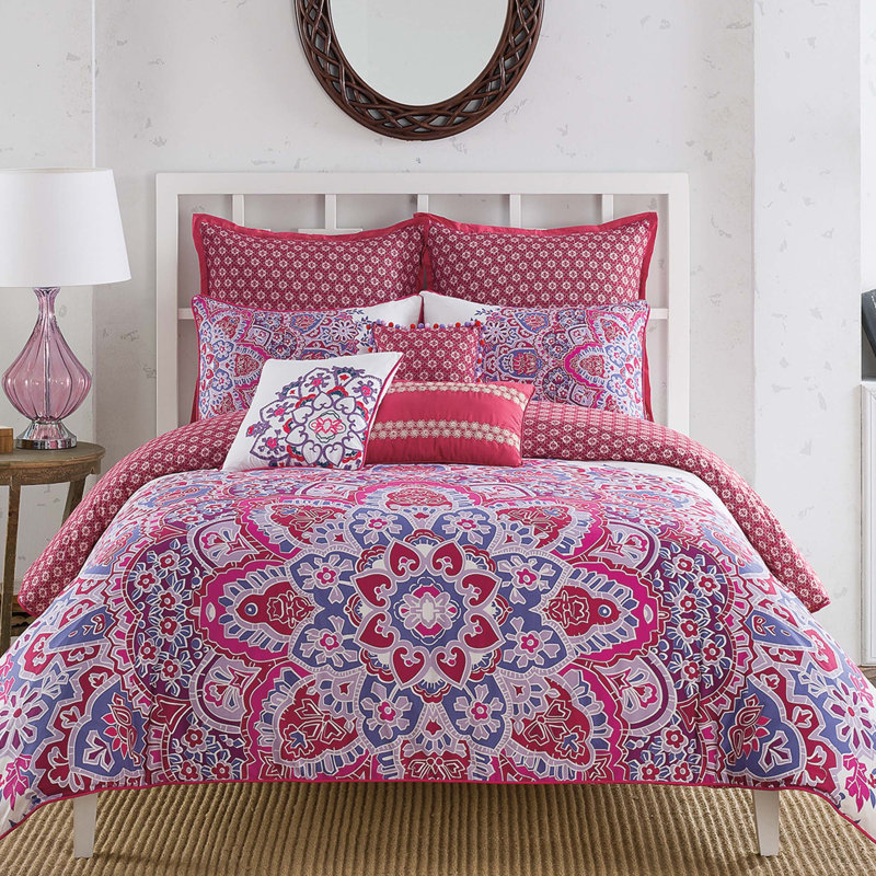 Traditional Cotton Floral Comforter