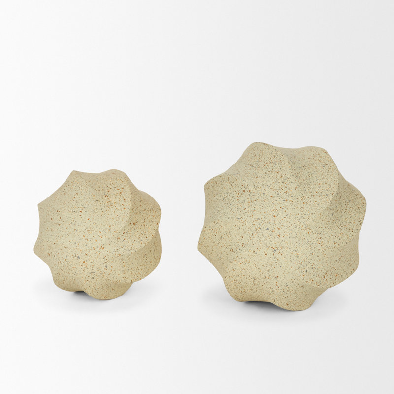 Grand objet décoratif en métal texturé Imani Imani, Beige, H 5,25 po x l 5 po x P 5 po