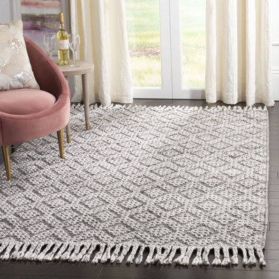 Natura Hand Woven Viscose/Wool Geometric Rug in Gray/Black
