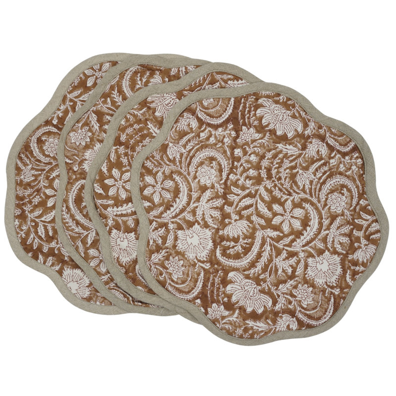 Fabdivine 15"Scalloped Luxe Table Mats - Kundanvan
