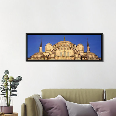 Vue panoramique à faible angle d'une mosquée, Mosquée bleue, Istanbul, Turquie - reproduction de photo sur toile tendue