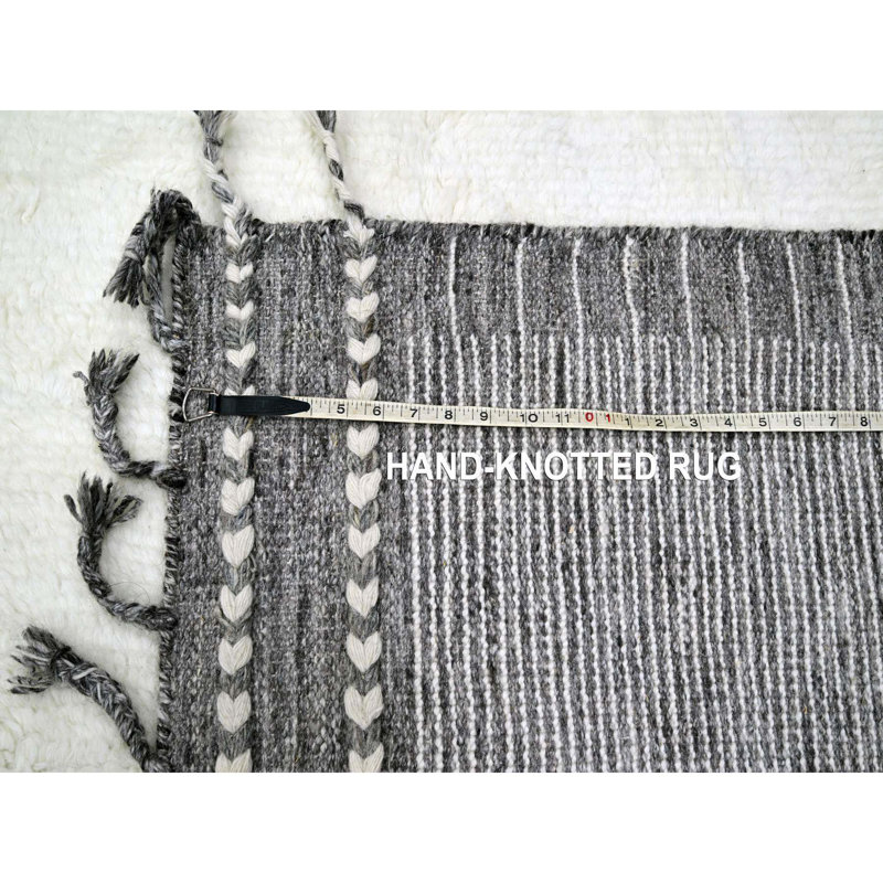 Tapis en laine noué à la main à motif géométrique blanc 9 pi 2 po x 12 pi 1 po 7055D4D7F06A400EAAFC3470DE93BB31