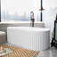 Baignoire autoportante 67 po. X 30 po. À surface solide