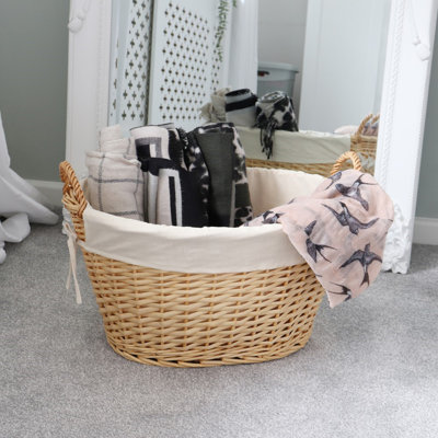 JVL Wicker Decorative Basket