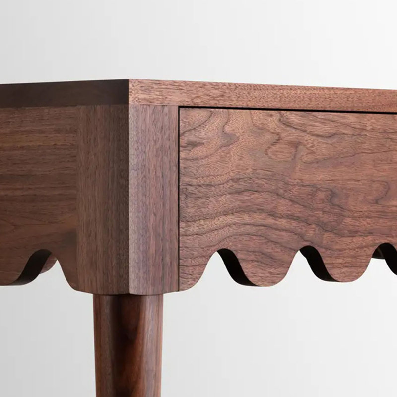 Bureau à structure à tenon et mortaise en noyer noir