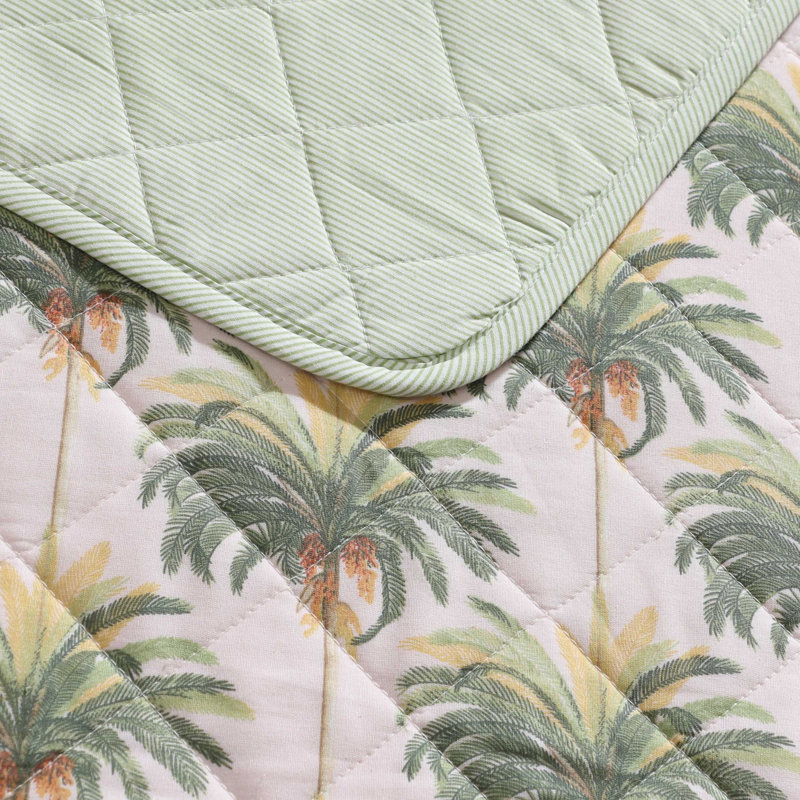 Quilt, Queen Quilt + 2 Standard Shams, Green Striped