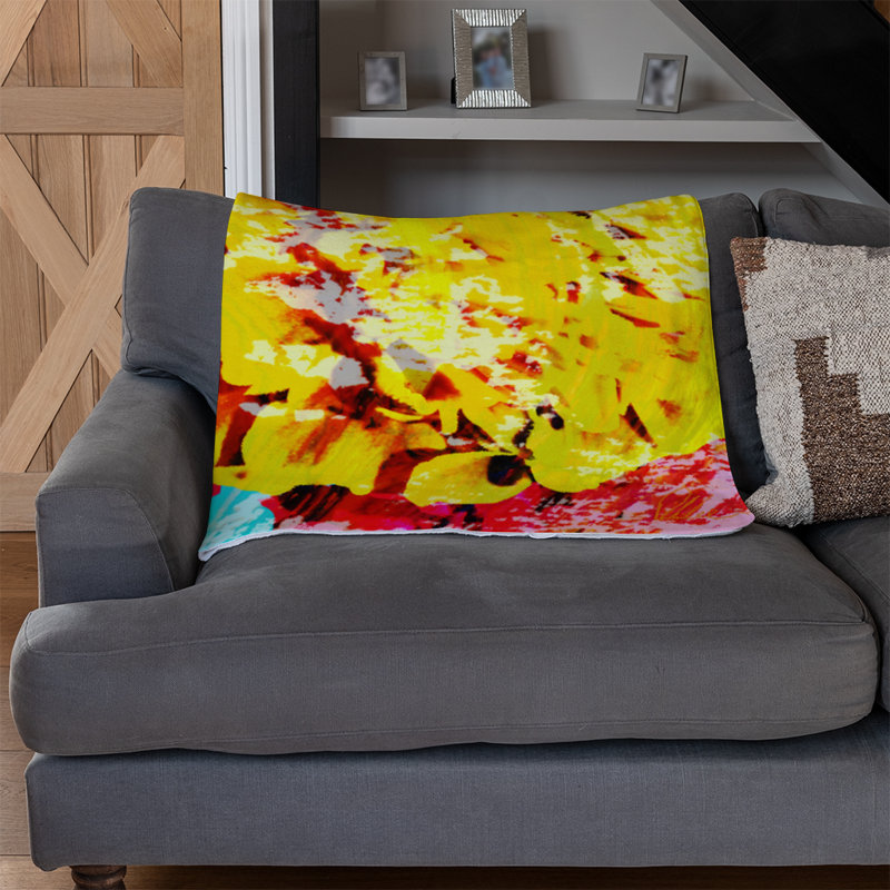 Raposa Quilted Throw Blanket