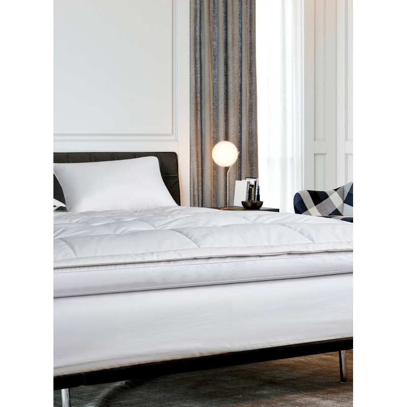 Queen White Down Featherbed Mattress Topper