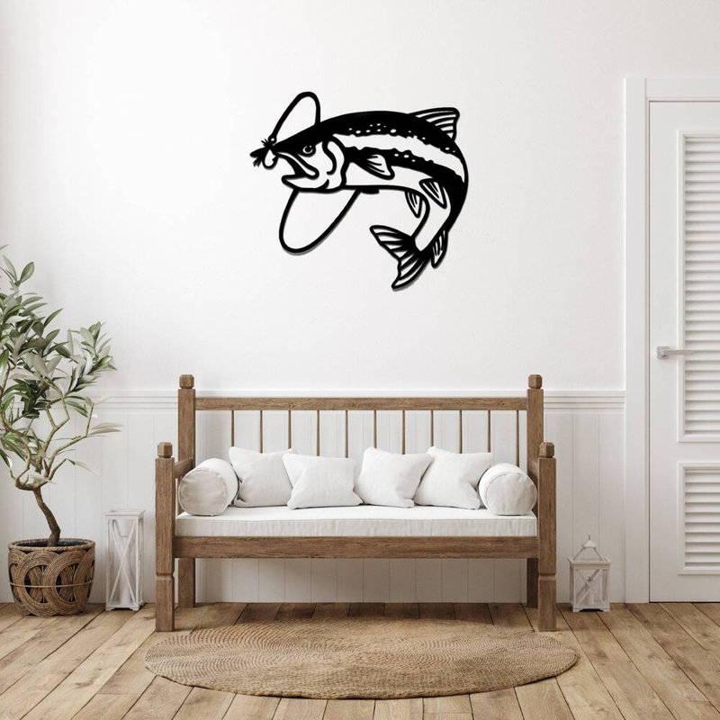 Art mural en métal Trout Fly Fish, H 32 po x l 35 po x P 0,12 po, Argent