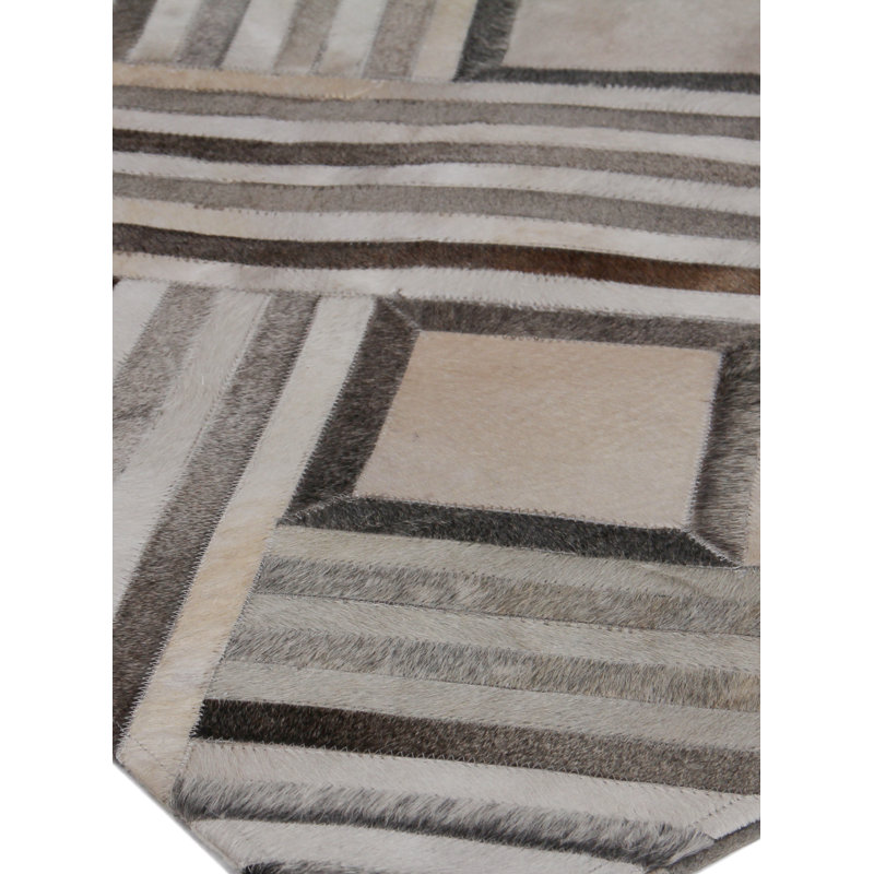 Natural Hide Cowhide Geometric Area Rug, Rectangle 5' x 8'