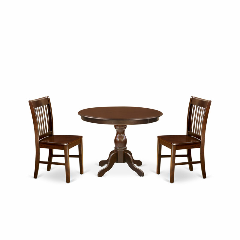 L'ensemble de salle à manger 3 pièces comprend une table de salle à manger ronde avec piédestal et 2 chaises en bois, 42 x 42 pouces, acajou
