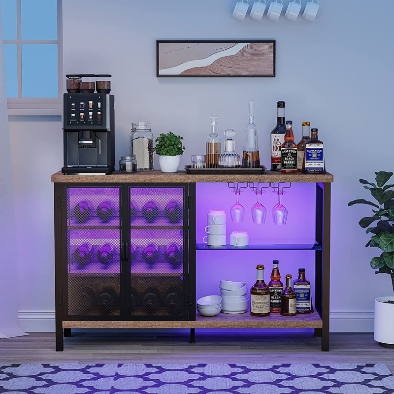 Bar Leiland, Brun rustique