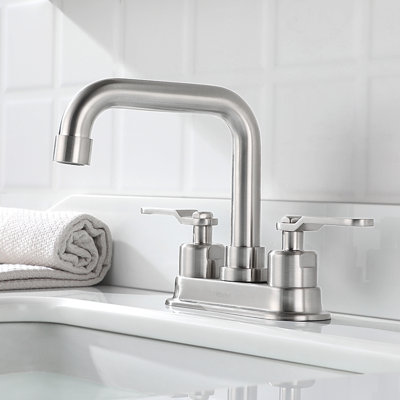 Centerset 2-Handle Bathroom Faucet with Drain Assembly