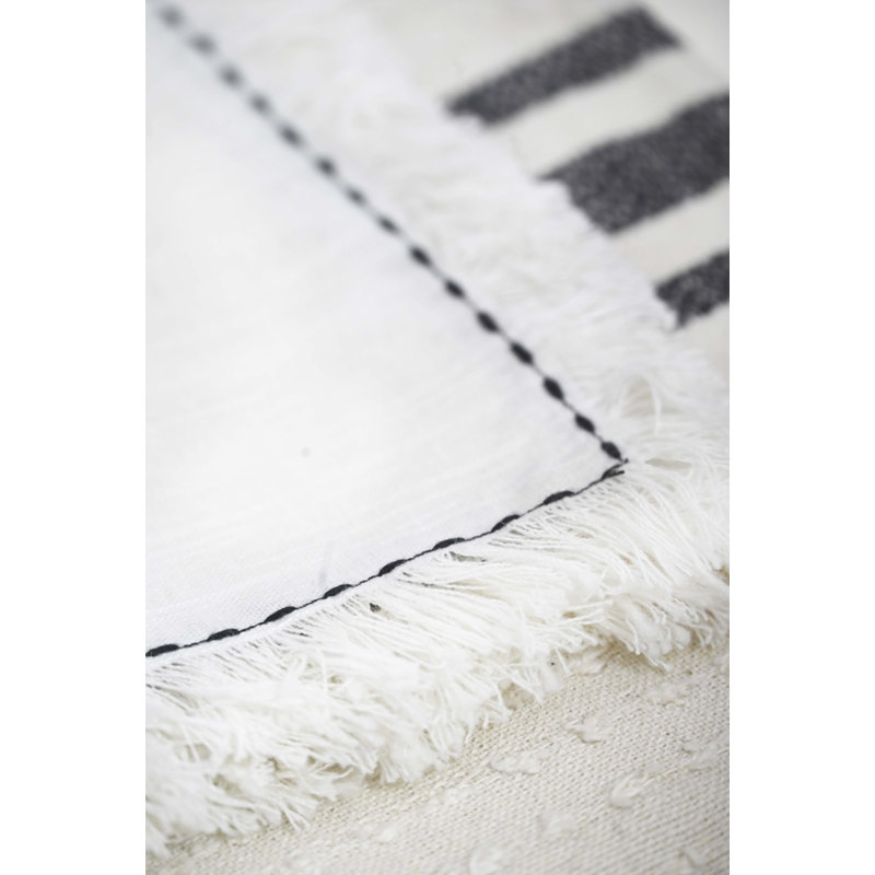Ensemble de 4 serviettes en coton Vibhsa pour table de salle à manger noire brodée 20 po x 20 po