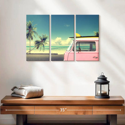 Surfer Beach