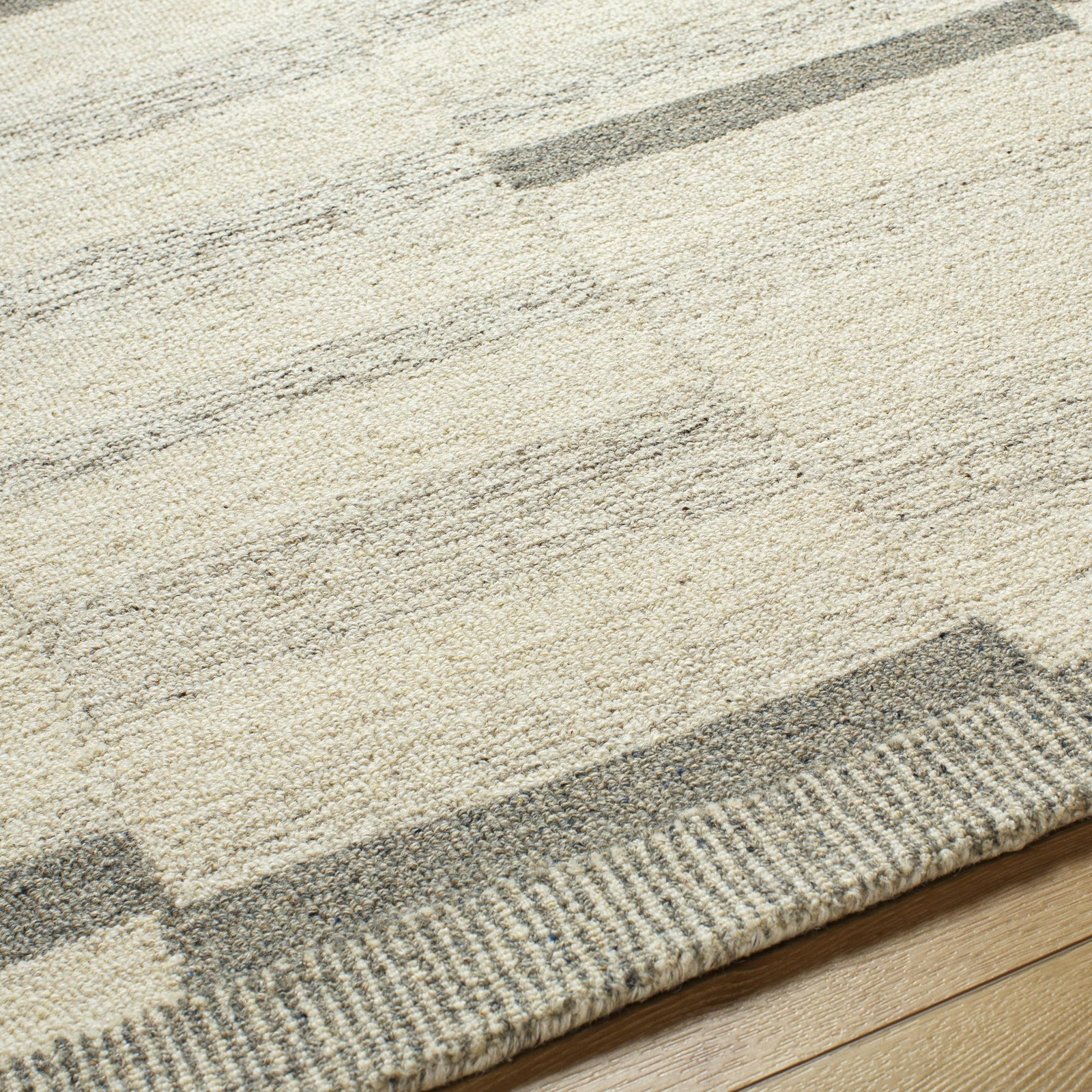 Hand Tufted Wool Rug, Rectangle 2' x 3'