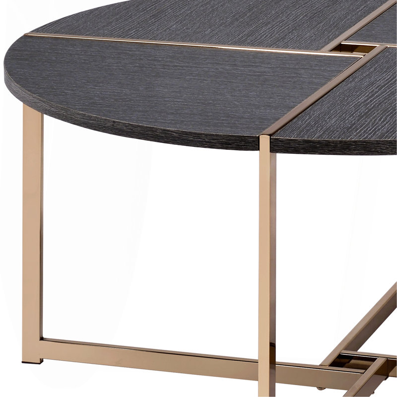 Table basse à finition noire et champagne