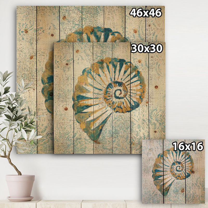 Spirale en coquillage peinte à la main - impression nautique et côtière sur bois de pin naturel, H 30 po x l 30 po x P 1,5 po