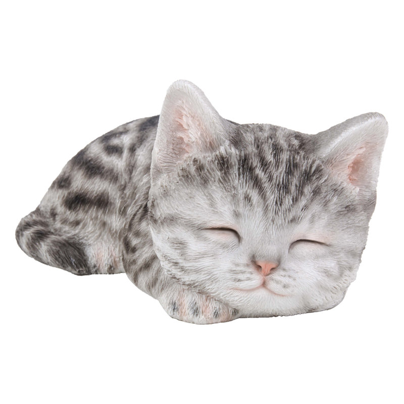 Statue de chaton tigré endormi, gris